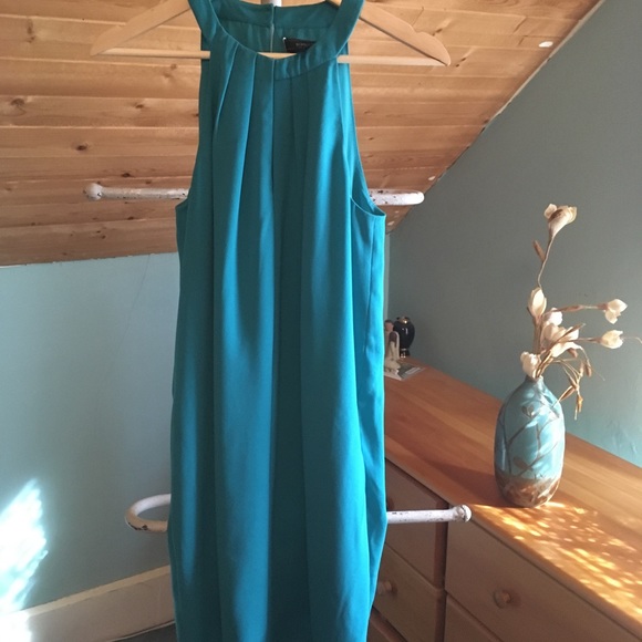 BCBG Max Azria SeaBreeze 🌊 - Picture 5 of 7